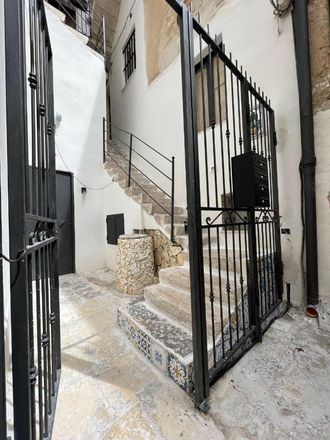 Casetta Ai Lavatoi Trapani Exterior foto